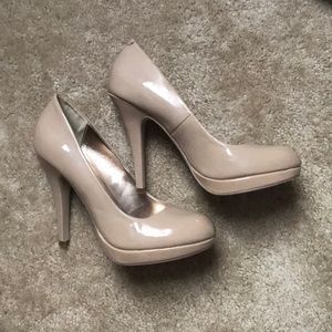 Madden Girl Platform Pumps